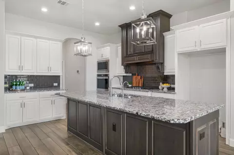 Kitchen - 4341 Rush Rd, Midlothian, TX 76065 photo 1 of 3
