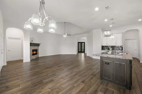 Living - 4341 Rush Rd, Midlothian, TX 76065 photo 3 of 3