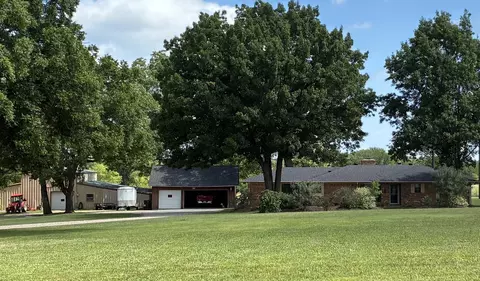 4877 Fm 84, Denison, TX 75020