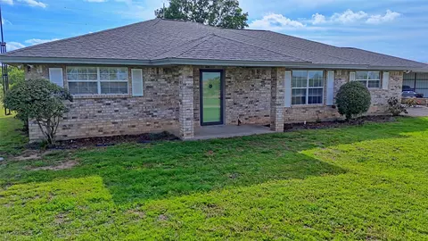 4316 Leona Rd, Bowie, TX 76230