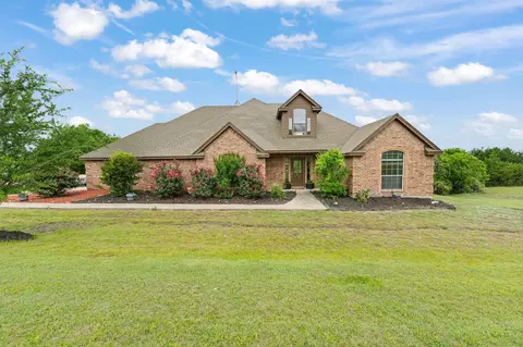 439 Stone Mtn, Cresson, TX 76035