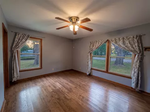 Living - 604 E Side Dr, Quitman, TX 75783 photo 4 of 4