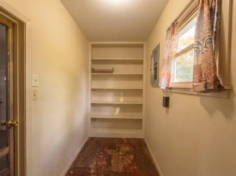 Entry Way - 604 E Side Dr, Quitman, TX 75783 photo 2 of 2