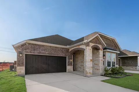 Exterior - 2012 Beeflower St, Celina, TX 75009 photo 3 of 4