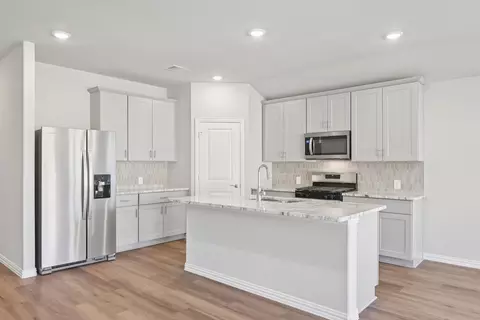 2401 Nicole Dr, Denton, TX 76208