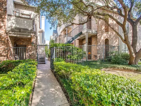 4102 Buena Vista St #10, Dallas, TX 75204