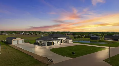 1401 Carter Dr, Royse City, TX 75189