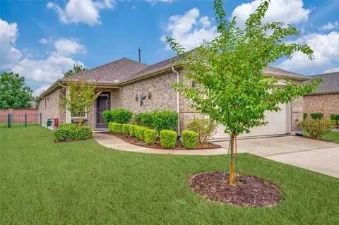 2313 Beachfront Dr, Frisco, TX 75036