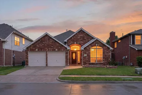 6515 Creek Crossing Ln, Sachse, TX 75048