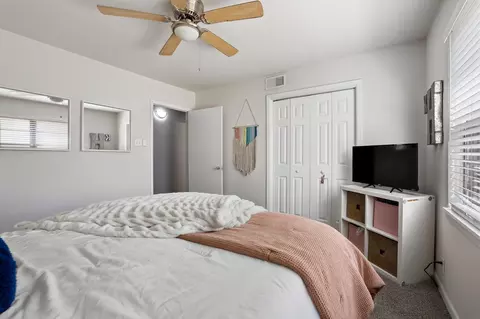Bedroom - 120 Mark Dr, Denison, TX 75021 photo 2 of 4