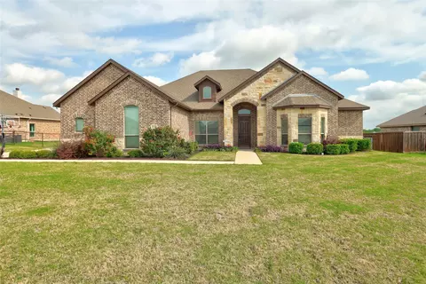 1330 High Meadow Ln, Nevada, TX 75173