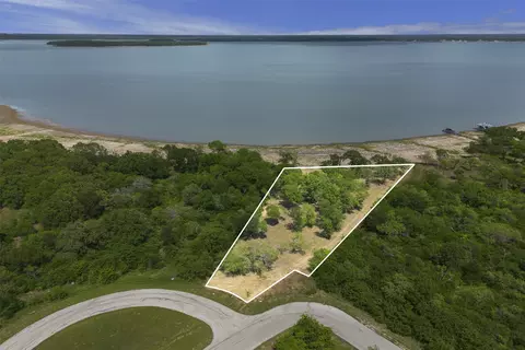 8471 Southern Shore Ct, Kemp, TX 75143