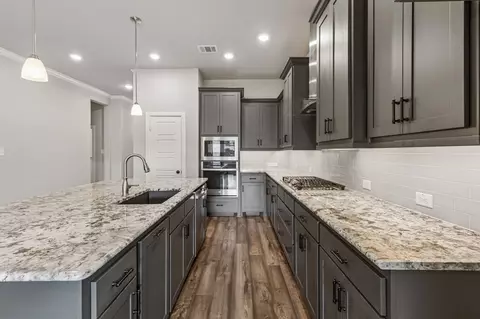 4717 Beaver Creek Dr, Arlington, TX 76005