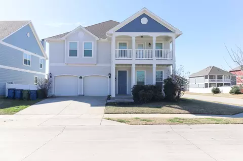 9160 Cranston Ct, Providence Village, TX 76227