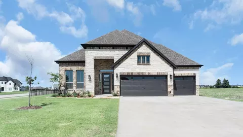203 Links Ct E, Heath, TX 75032