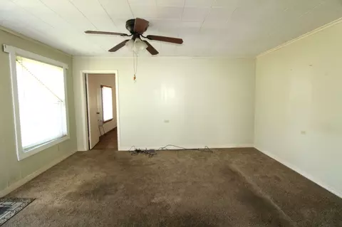 Living - 29 Mcarthur St, Minden, LA 71055 photo 3 of 3