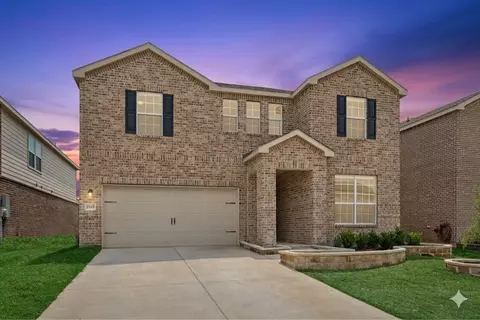 1049 Castroville Dr, Forney, TX 75126