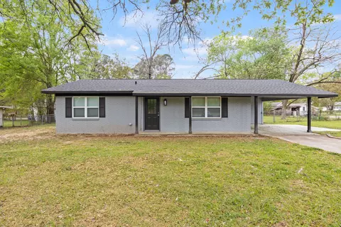 802 Quitman St, Pittsburg, TX 75686