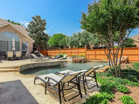 5654 Bay Meadows Dr, Frisco, TX 75034
