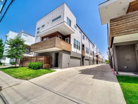 1510 N Washington Ave #102, Dallas, TX 75204