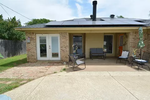 Exterior - 1306 Clearfield Dr, Cleburne, TX 76033 photo 4 of 8