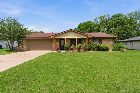 807 Keller Ave, Benbrook, TX 76126