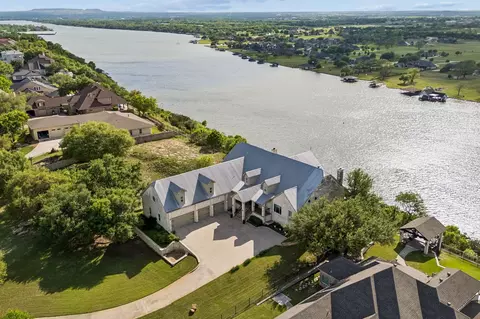 1400 Lady Amber Ln, Granbury, TX 76049