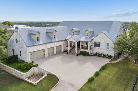 1400 Lady Amber Ln, Granbury, TX 76049