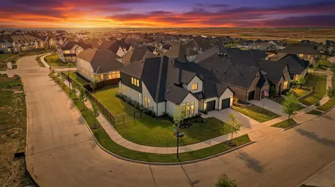 2113 Heather Hills Dr, Aledo, TX 76008
