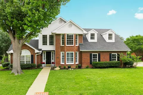 1712 Timber Ridge Cir, Corinth, TX 76210