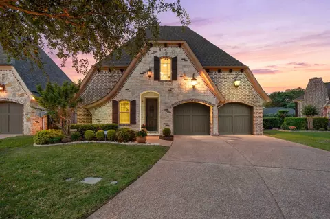 825 Creekview Ln, Colleyville, TX 76034