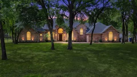 1507 Greenleaf Ct, Aledo, TX 76008