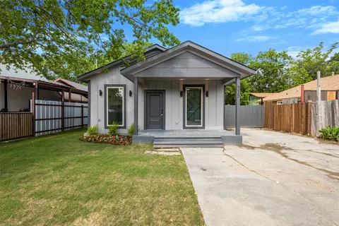 715 Ezekial Ave, Dallas, TX 75217