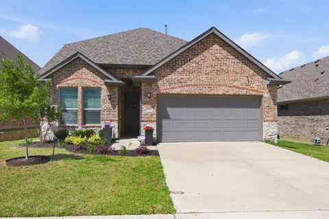 4727 Bluffview Dr, Haltom City, TX 76137