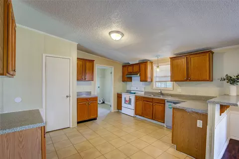 3077 Pecan Ct, Princeton, TX 75407
