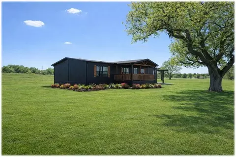 1000 Carnagie Rd, Poolville, TX 76487