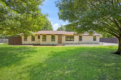 4166 W Houston St, Sherman, TX 75092