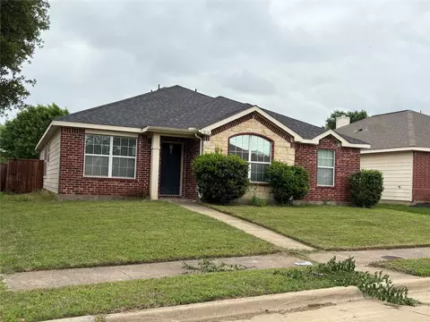 7810 Sickle Cir, Dallas, TX 75241