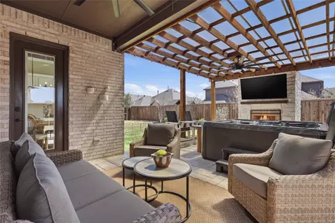 5820 Hightower St, Aubrey, TX 76227
