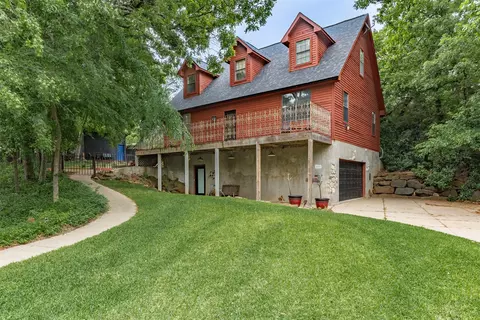 828 S Maurice Ave, Denison, TX 75020