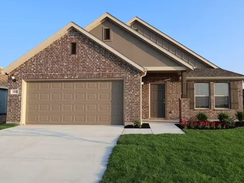1108 Meadow Vista Dr, Crowley, TX 76036