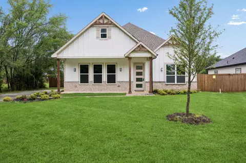 317 Kapuna Dr, Tool, TX 75143