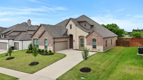 4226 Bel Air Dr, Midlothian, TX 76065