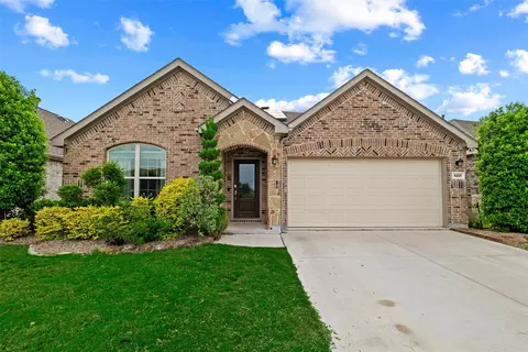 9201 Acre Meadows Ln, Arlington, TX 76002