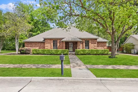 306 Westpark Dr N, Mckinney, TX 75071