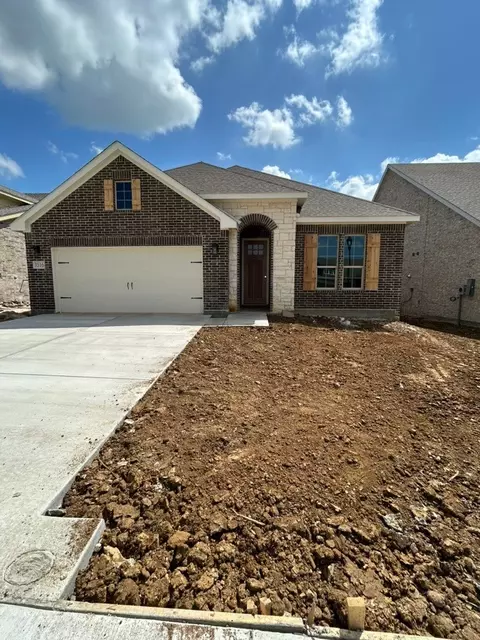 3516 Helena St, Gainesville, TX 76240