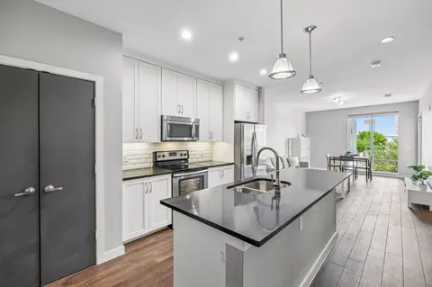 5609 Smu Blvd #312, Dallas, TX 75206