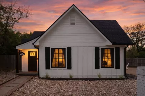 3210 Edna Ave, Waco, TX 76708