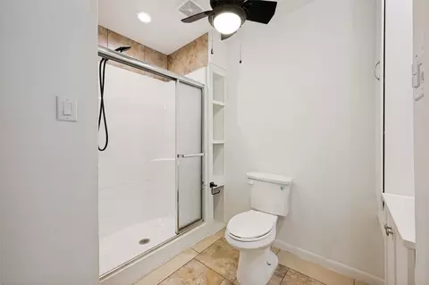 Bath - 2316 Cunningham St, Irving, TX 75062 photo 2 of 2