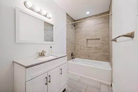 Bath - 2316 Cunningham St, Irving, TX 75062 photo 1 of 2